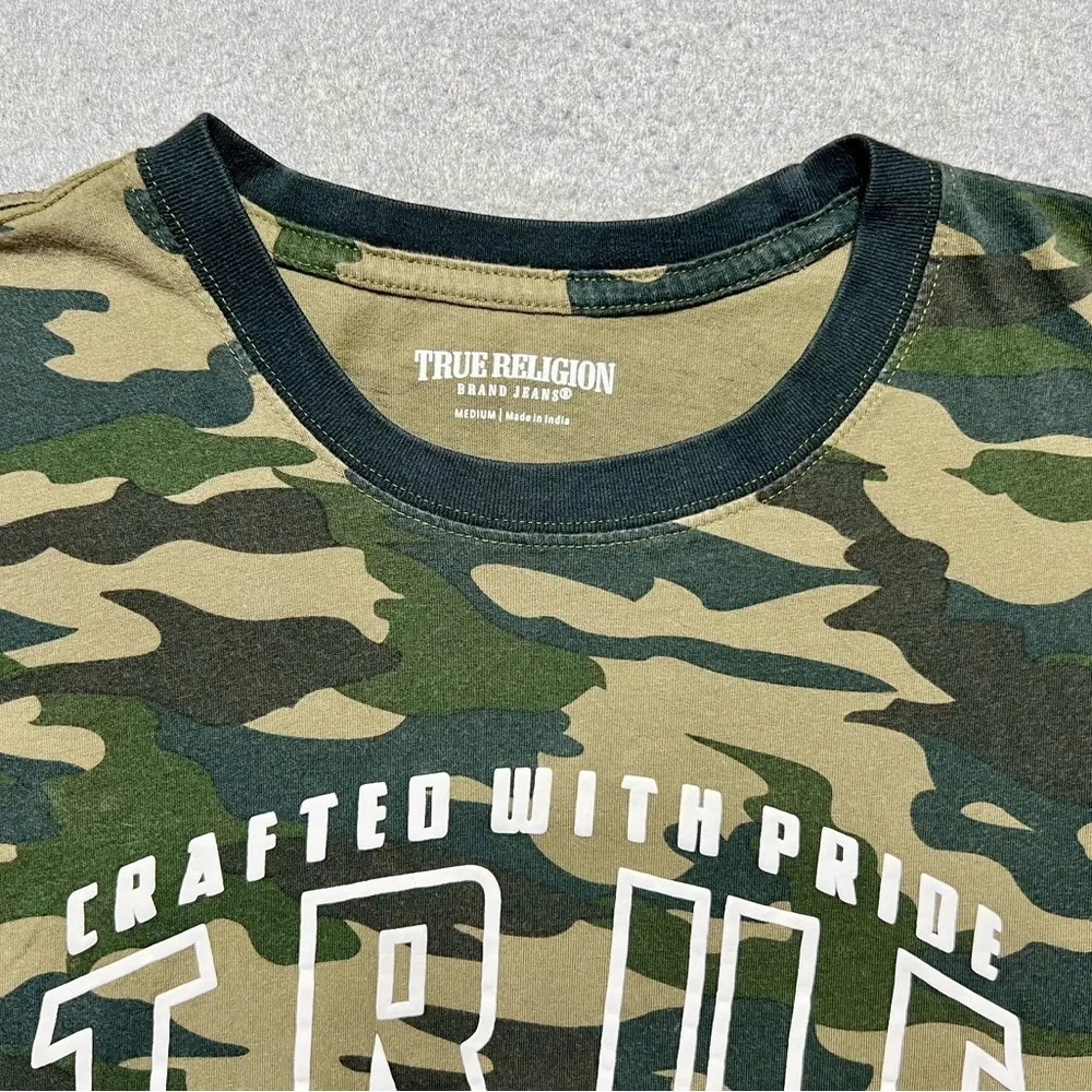True Religion Men’s Long Sleeve Camo T-Shirt Green Crewneck Size Medium